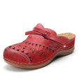 אדום